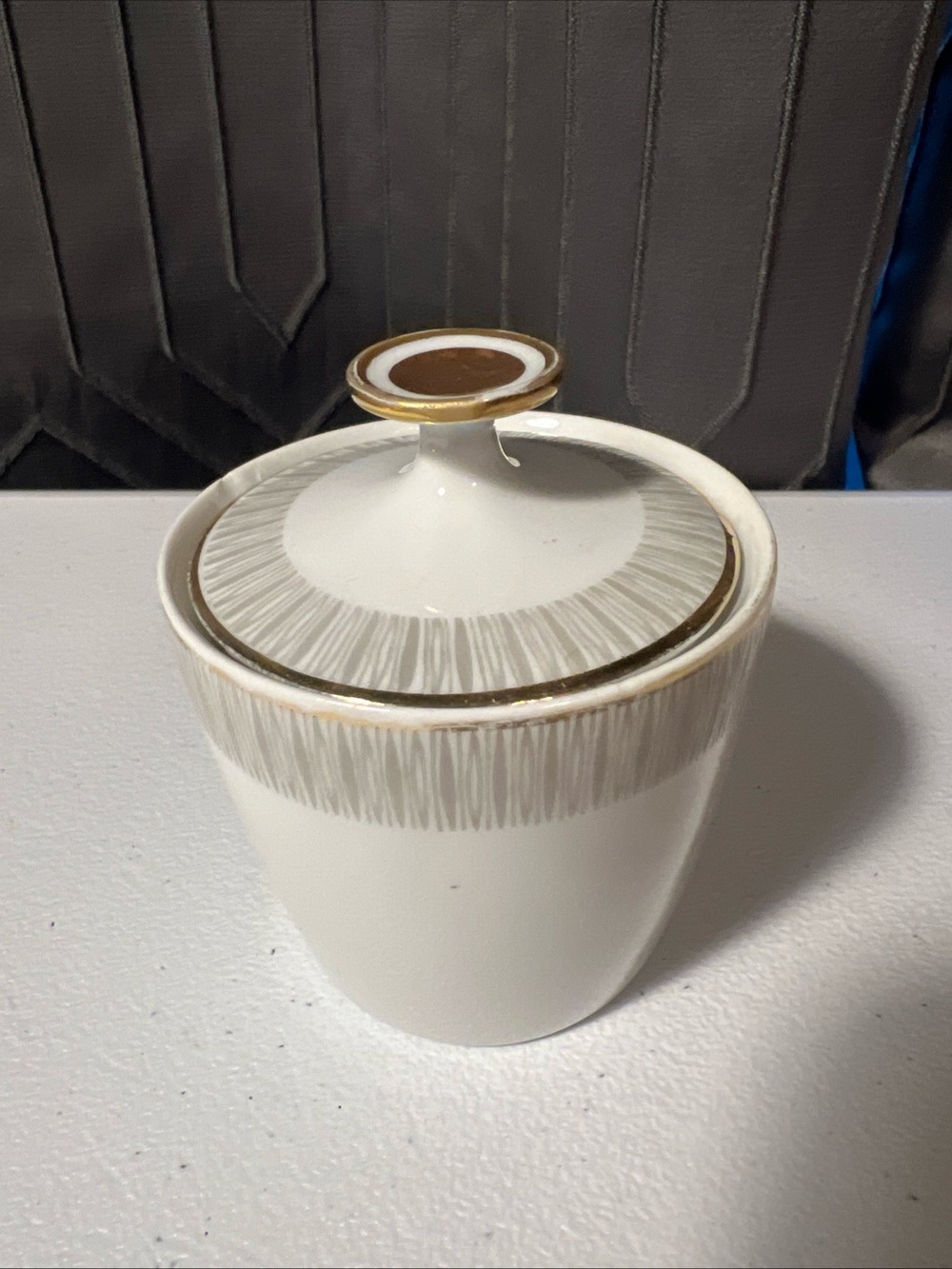 Winterling Bavaria Porcelain Roslau Gold White Bowl W/Lid 3.5”x 3” Vintage